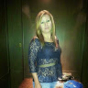 Meet your Posher, Alicia